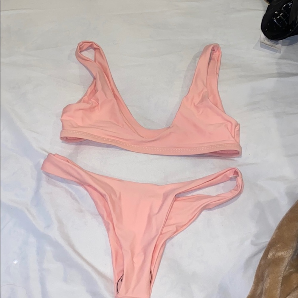 CUTE PINK BIKINI